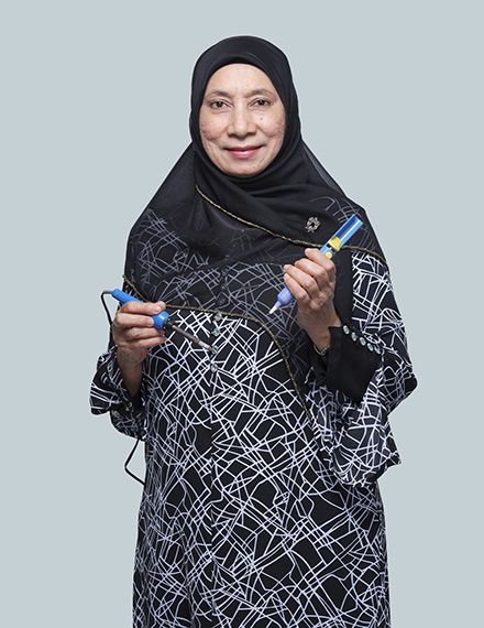 Imagequote 01 Desktop Mdm Zainab 440x570 1x